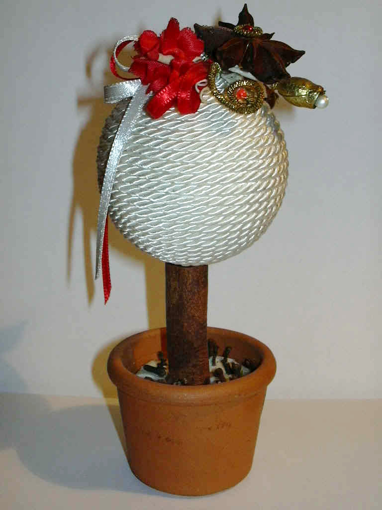 alberello biedermeier in rosso e oro